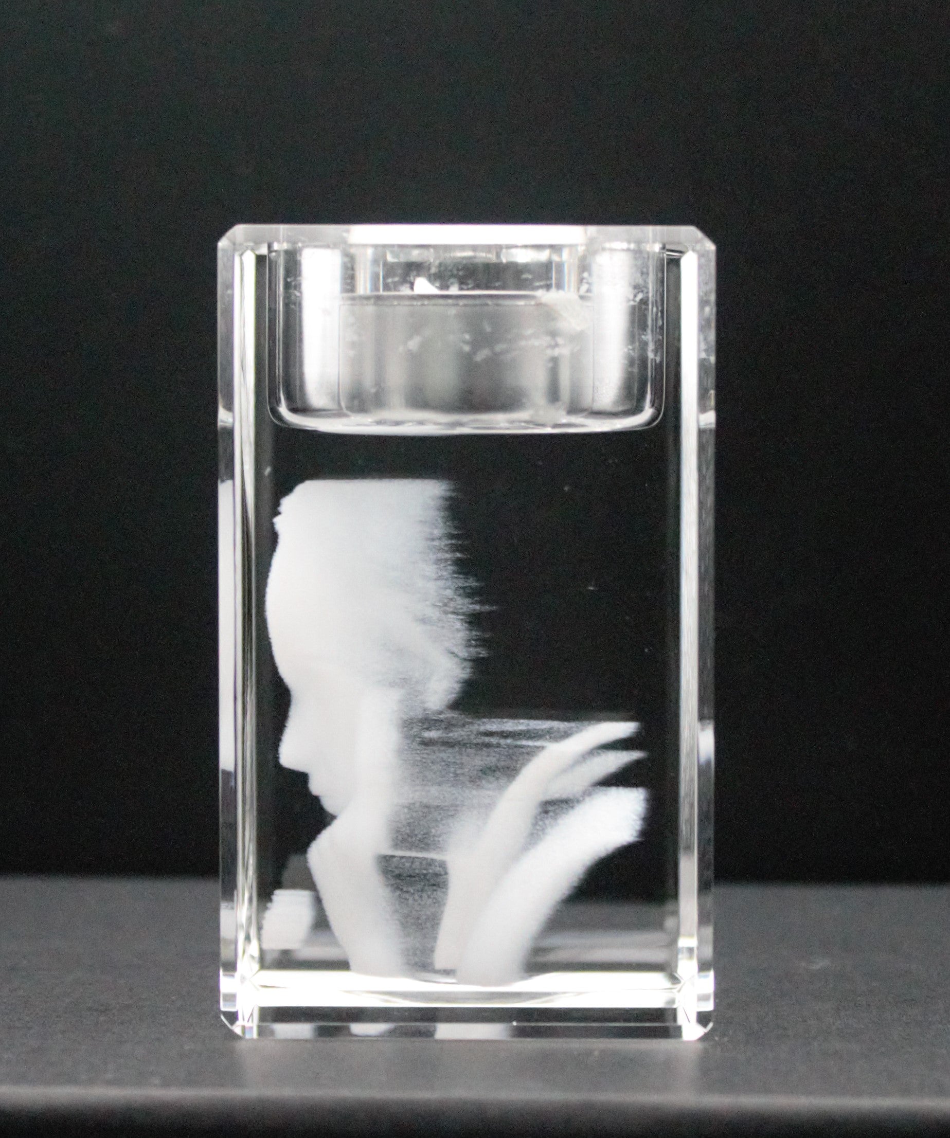 memorial candle in 3d crystal side profile