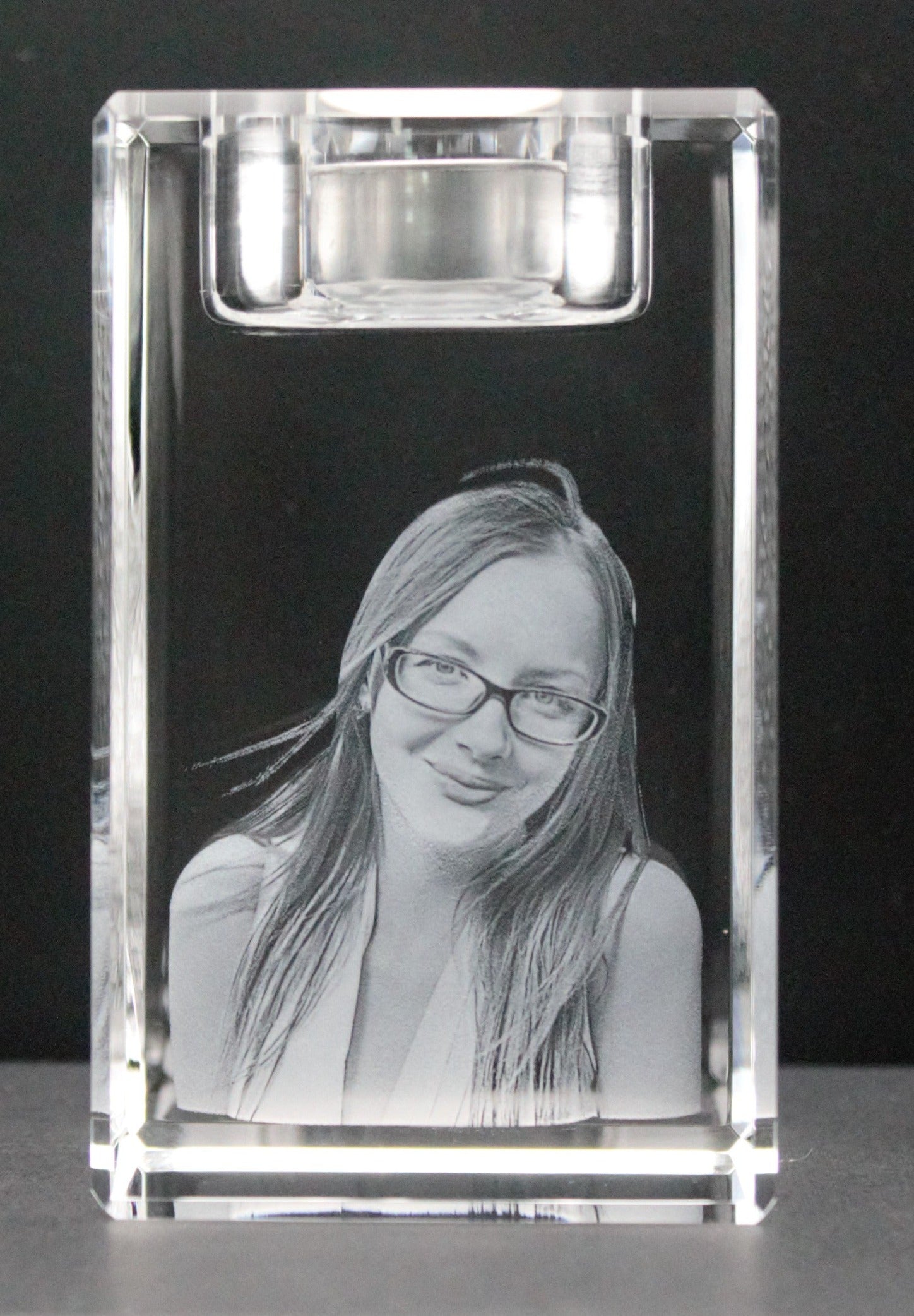 3d Memorial candle crystal with a lady